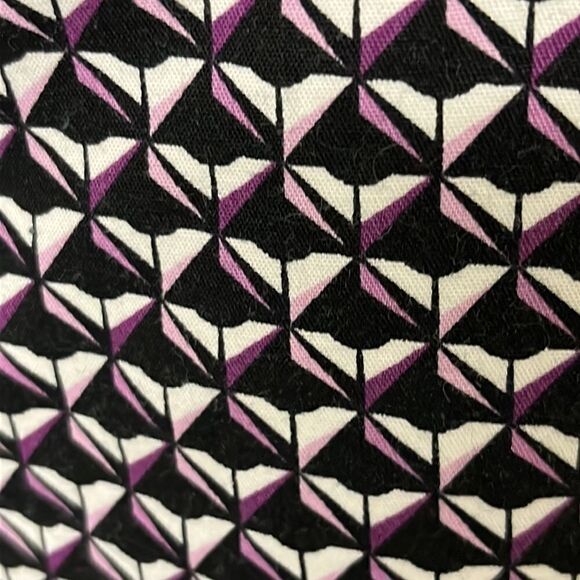 White House Black Market Abstract Print Short 4 Pocket Clasp Zip Shorts- Size 6 - Picture 6 of 16